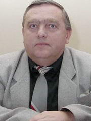 Poetul Ioan Dragoș, membru al Uniunii Scriitorilor, împlinește jubiliara vârsta de 70 ani! La mulți și fericiți ani!